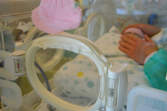 Taranto. Nasce bambino sano da madre in coma da tre mesi