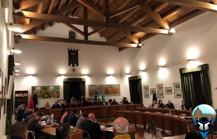 Consiglio comunale di Massafra: approvato bilancio di previsione