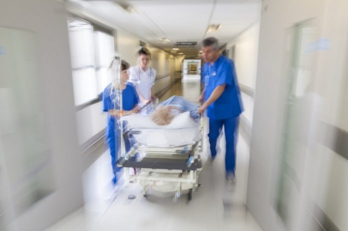 Morte sospetta ospedale di Manduria. Indagati cinque medici