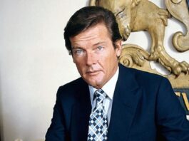 Morto Roger Moore l'elegante 007 aveva 89 anni
