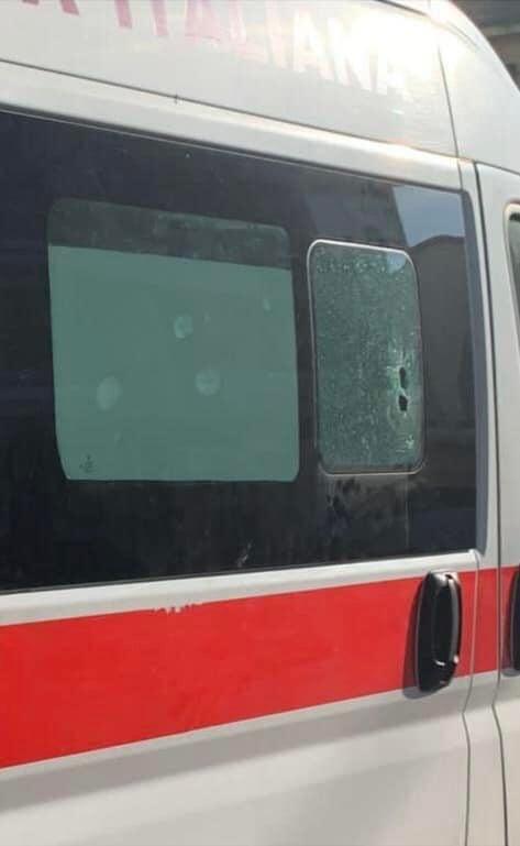 Ambulanza a Taranto, colpi di arma da fuoco