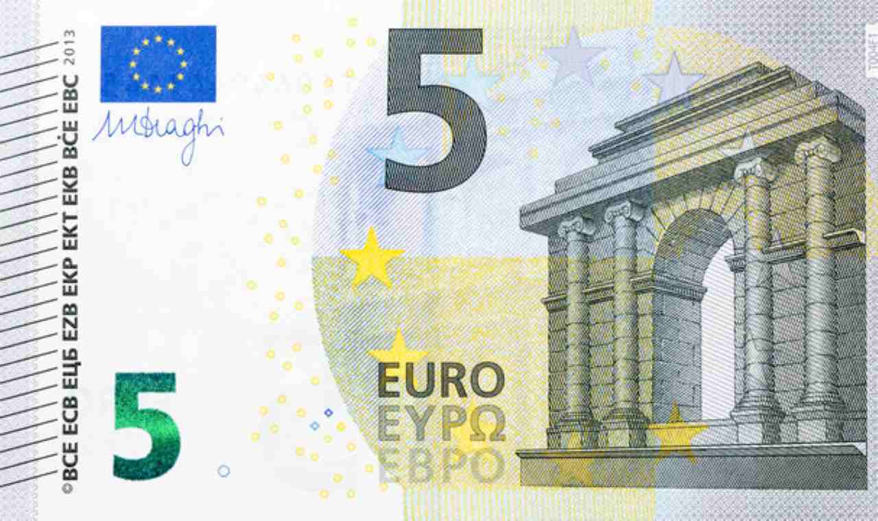 BANCONOTA 5 EURO con 5 numeri seriali uguali